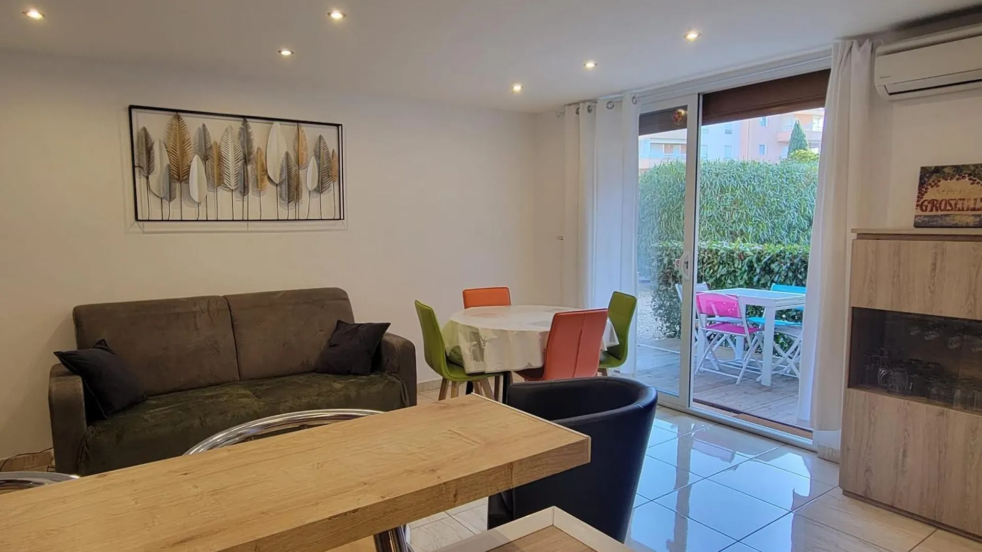 Charming T2 100 Meters From The Beach Frejus Apartment