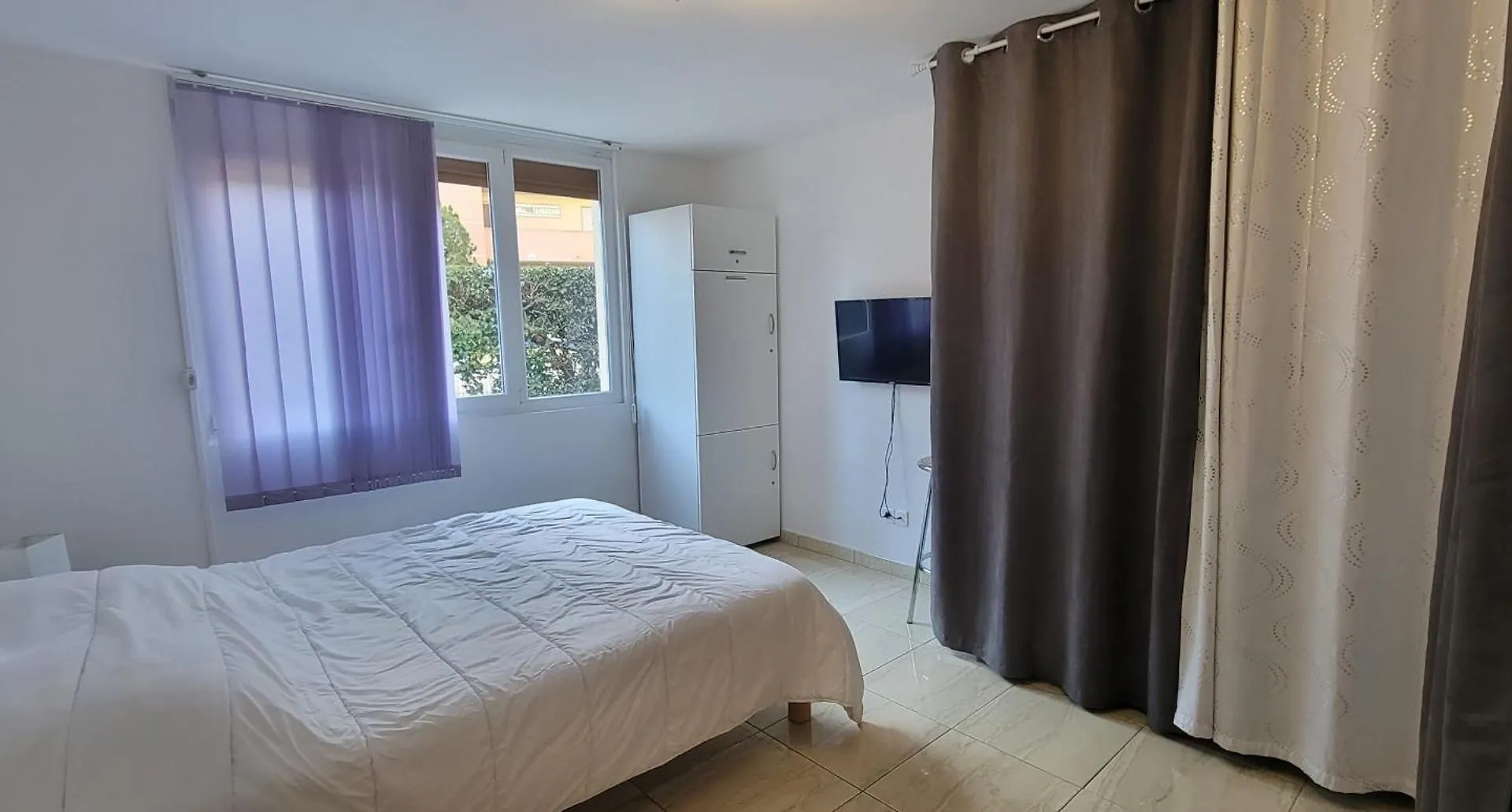 Charming T2 100 Meters From The Beach Frejus 0*,  France